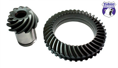 Yukon YG GMVC5-411 High performance Yukon Ring and Pinion gear set for GM C5 (Corvette) in a 4.11 ratio