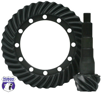 Yukon YG TLC-370 High performance Yukon Ring and Pinion gear set for Toyota Land Cruiser in a 3.70 ratio